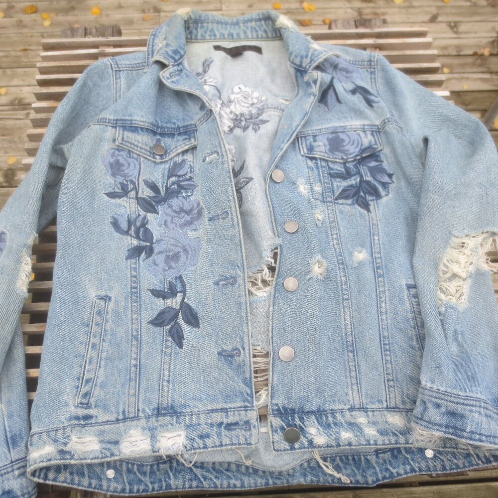 Vintage Deliberate Distressed Ripped Torn Women's Fade Blue Wash Denim Jacket